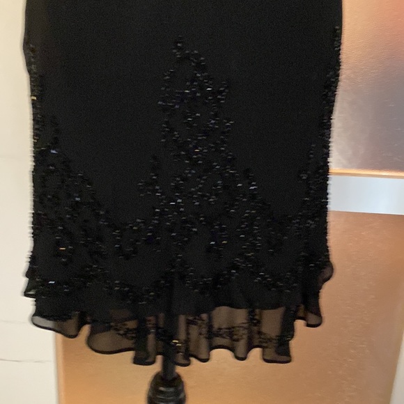 Jones NewYork Black Polyester Dress with 100% Black Silk Trim - Picture 3 of 6